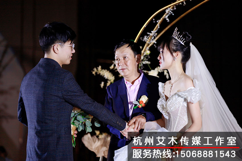 新郎新娘婚禮現(xiàn)場(chǎng)畫(huà)面拍攝